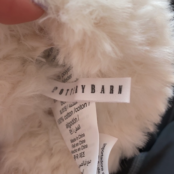 ⭐️ 🌴New Pottery Barn Fuzzy Wine Gift Bag - Picture 3 of 3